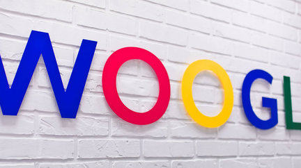 Квест «Корпорация Woogle» от компании «Smart»